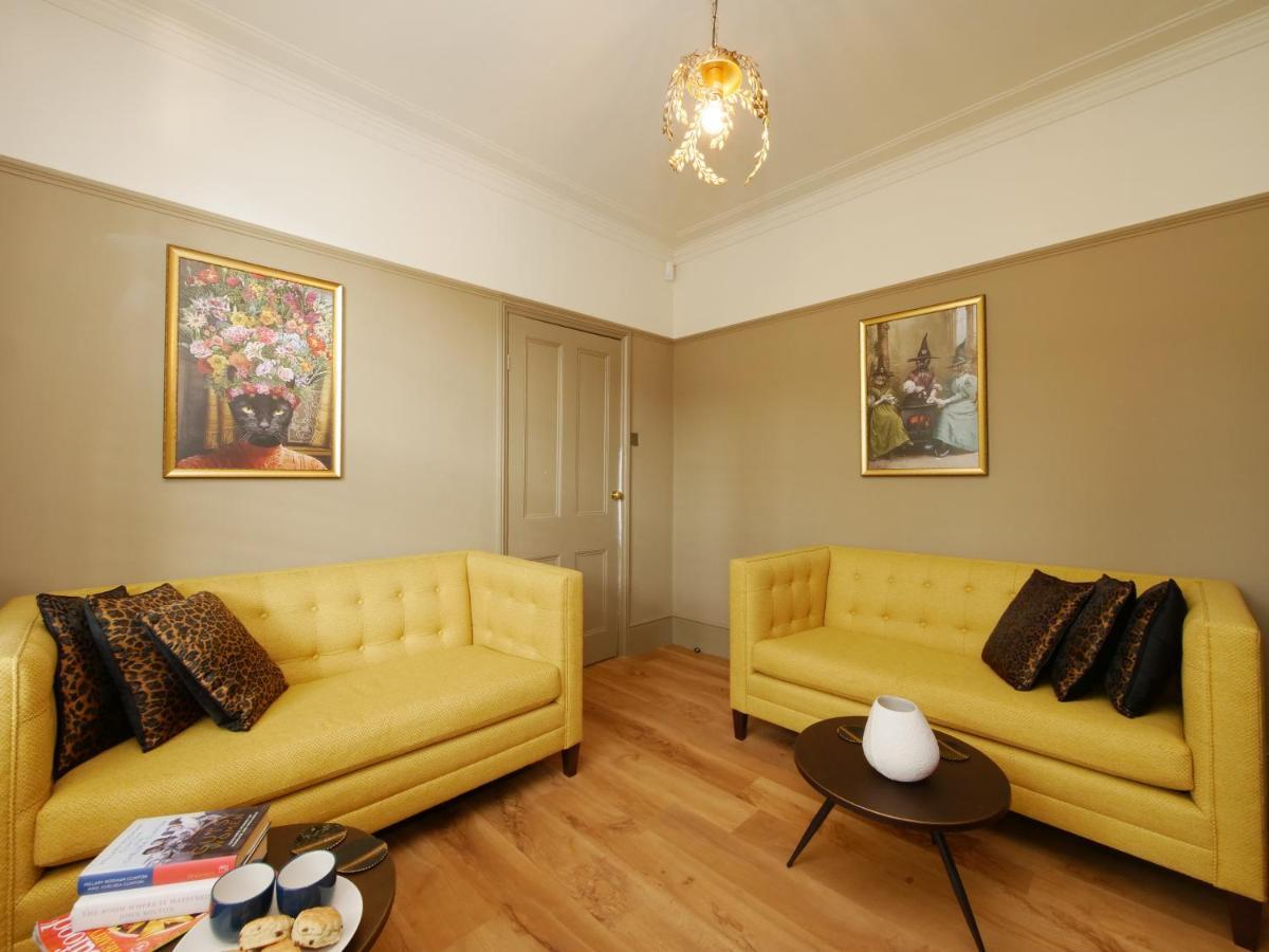 Bar Wall Cottage-City Wall Views-Sleeps 5 York Dış mekan fotoğraf